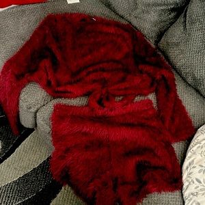 Beautiful cozy burgundy/red 2pc